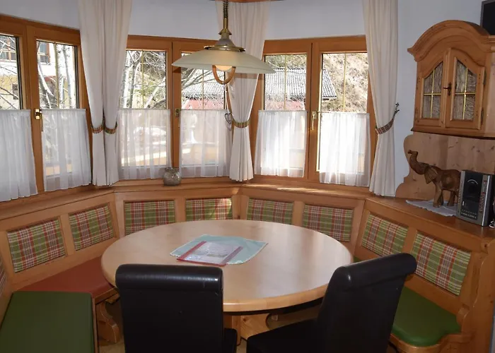 兰德霍斯博格泽特酒店 宾馆