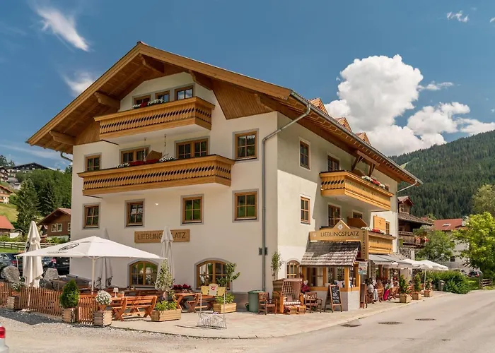 兰德霍斯博格泽特酒店 宾馆